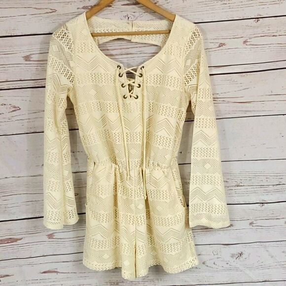 Love Fire, Cream Lace up Crochet Romper, Medium - Picture 2 of 9